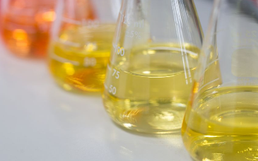 石油树脂色度的标准范围和测量方法&mdash;&mdash;加德纳指数